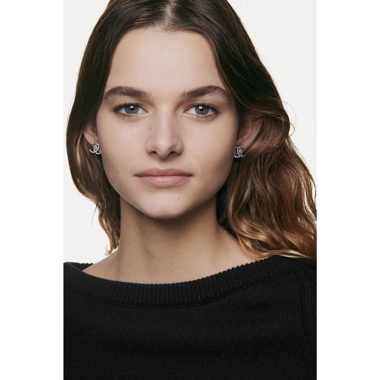 ULTRA LE TEINT VELVET - Blurring Smooth-Effect Foundation