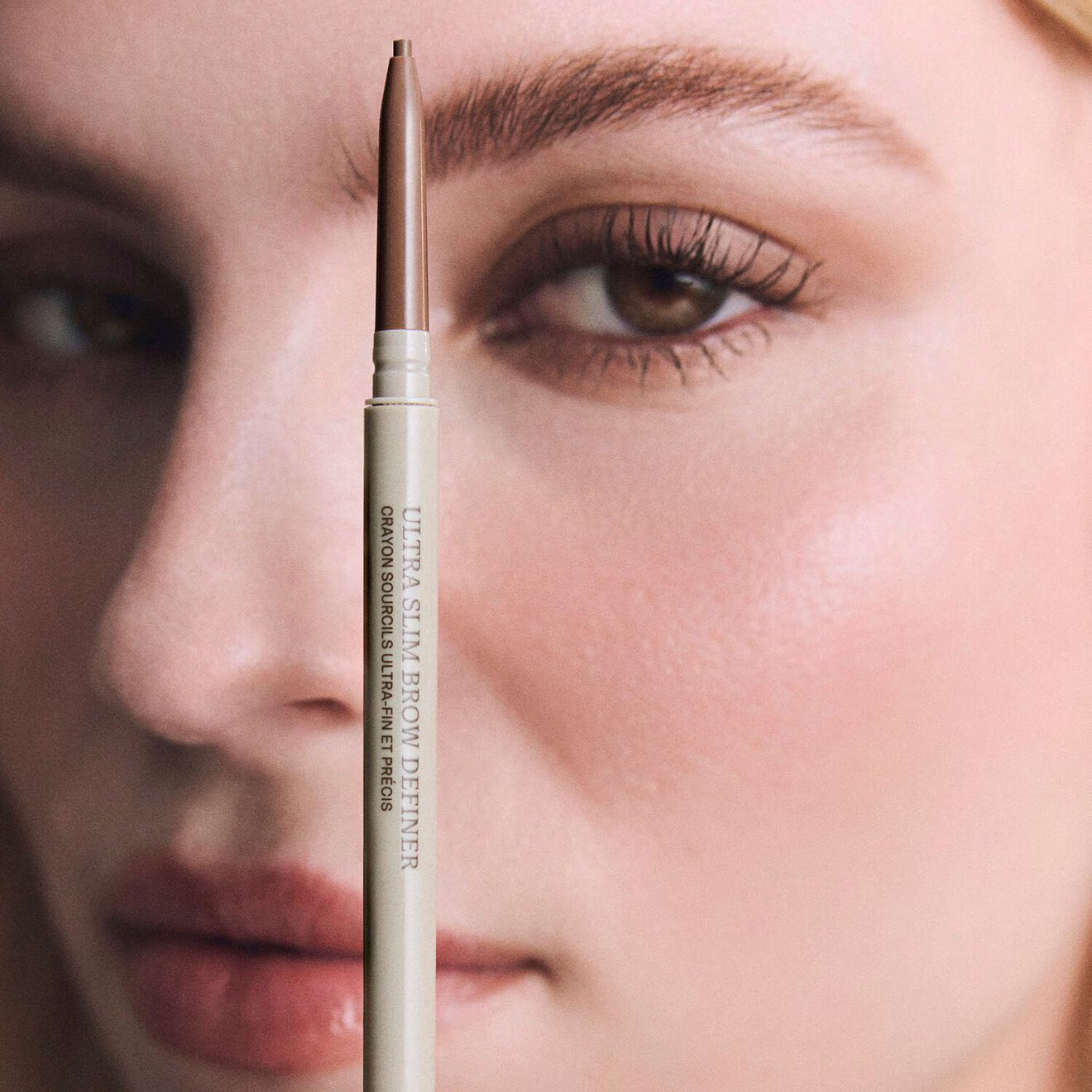 Ultra Slim Brow Definer