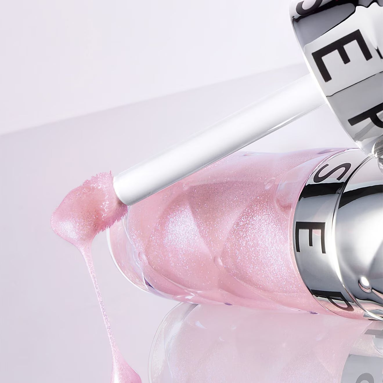 Outrageous Plump Effect Gloss - Gloss Repulpant