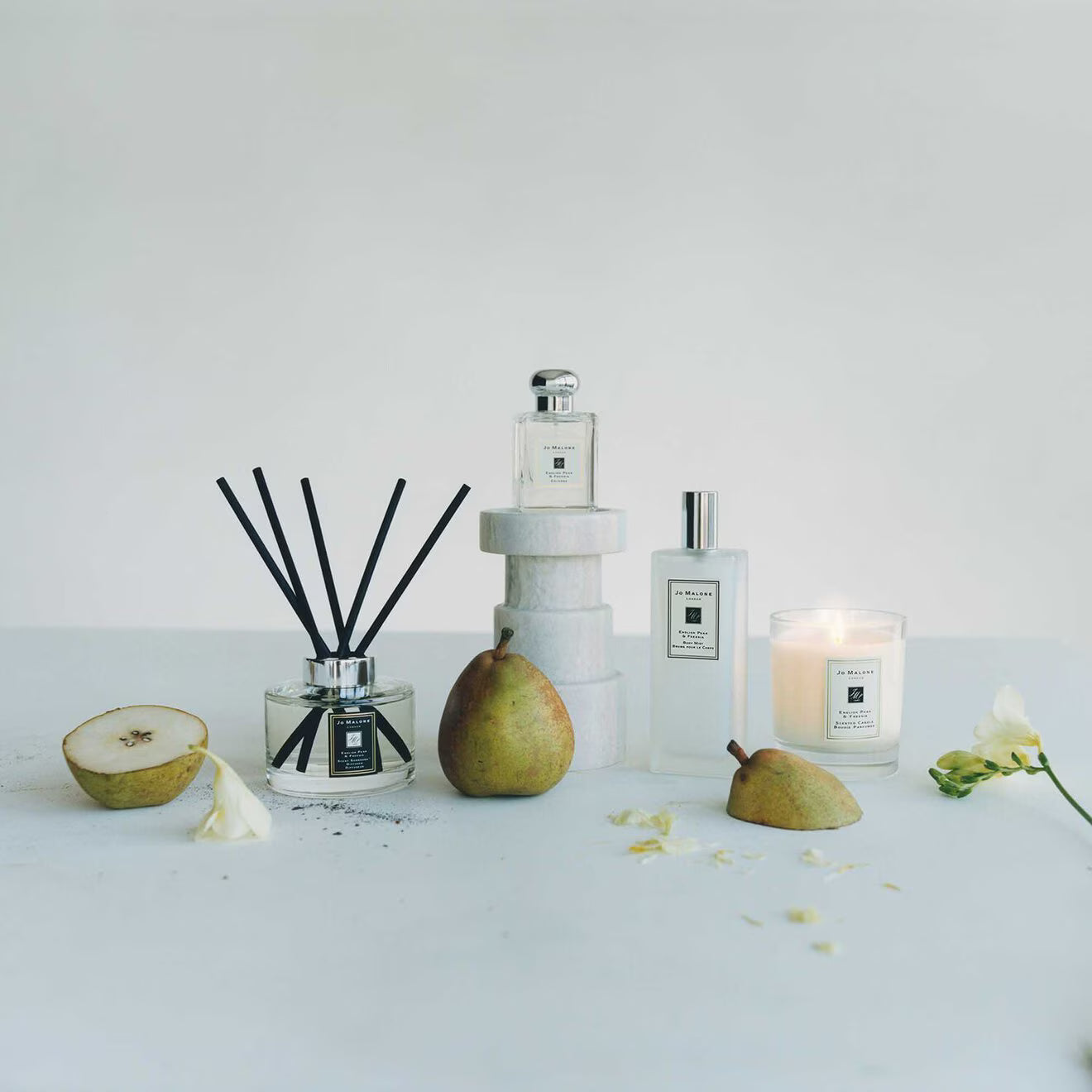 English Pear & Freesia - Scent Diffuser