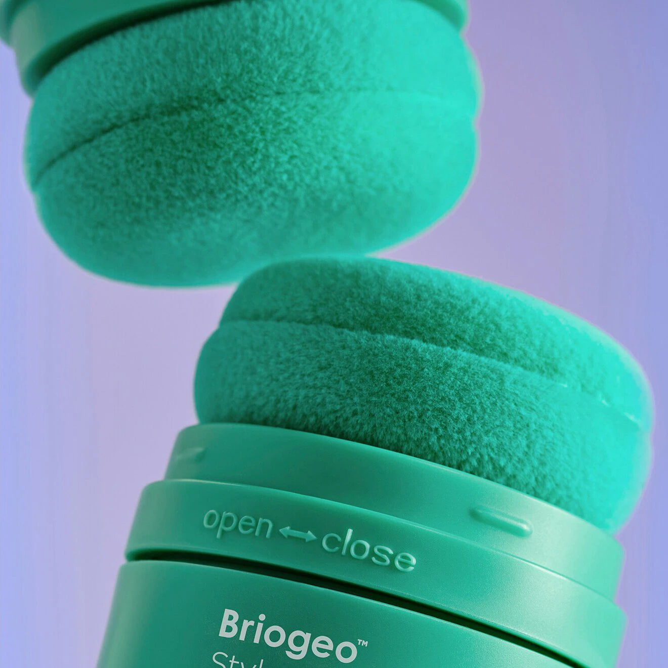 Style + Treat Dry Shampoo Puff - Brunette