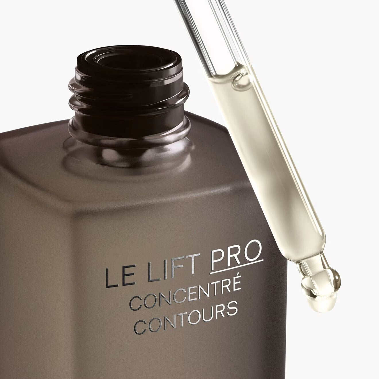 LE LIFT PRO CONCENTRÉ CONTOURS - Corrects, Redefines,Tightens