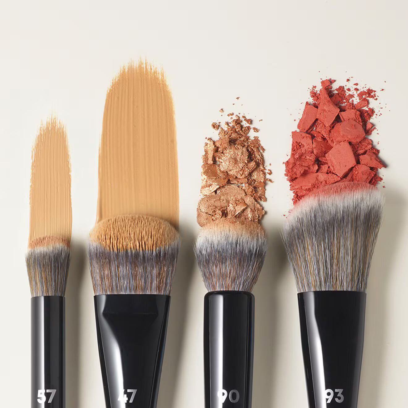Professional brush Pro Blusher Brush #93