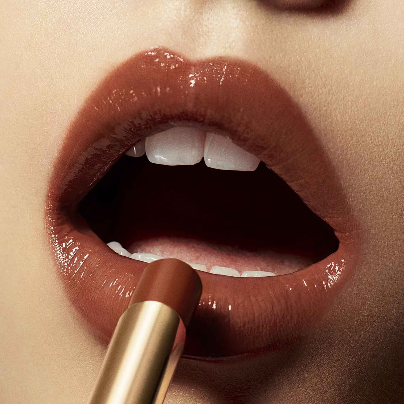 Rouge de Beauté Brillant - Lipstick