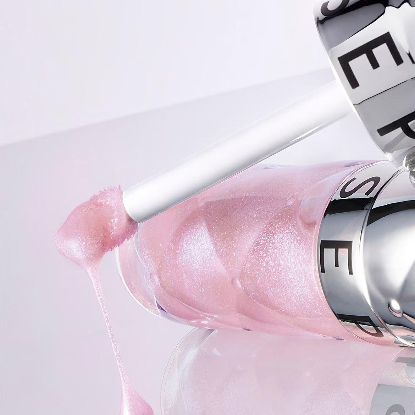 Outrageous Lip Plumper Effect Duo Set