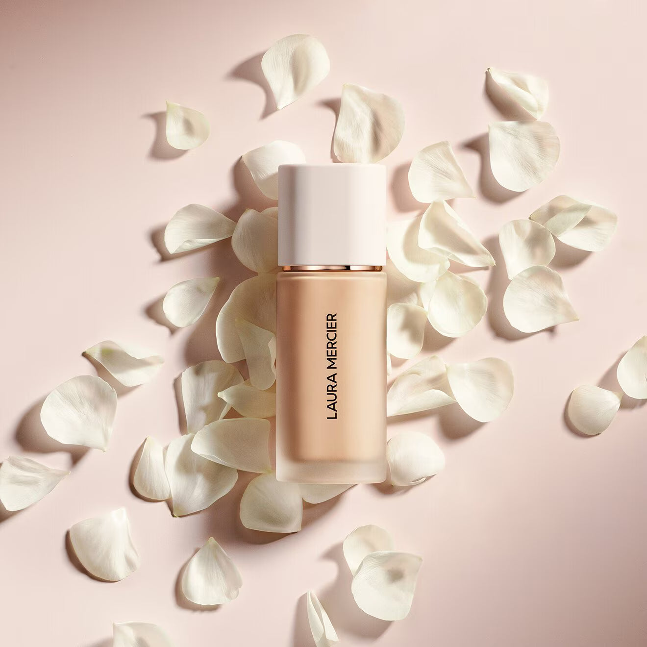 Real Flawless Weightless Perfecting Foundation