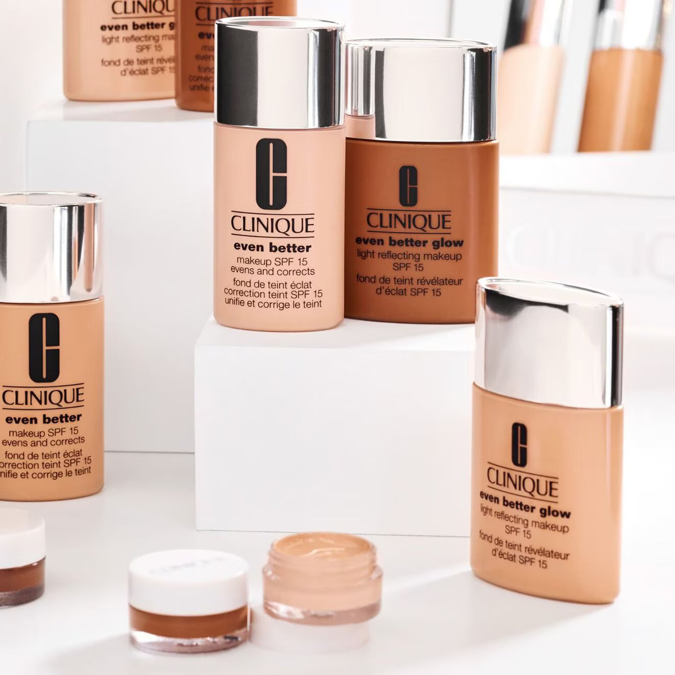 Even Better Makeup SPF 15 - Foundation SPF 15 evens and corrects