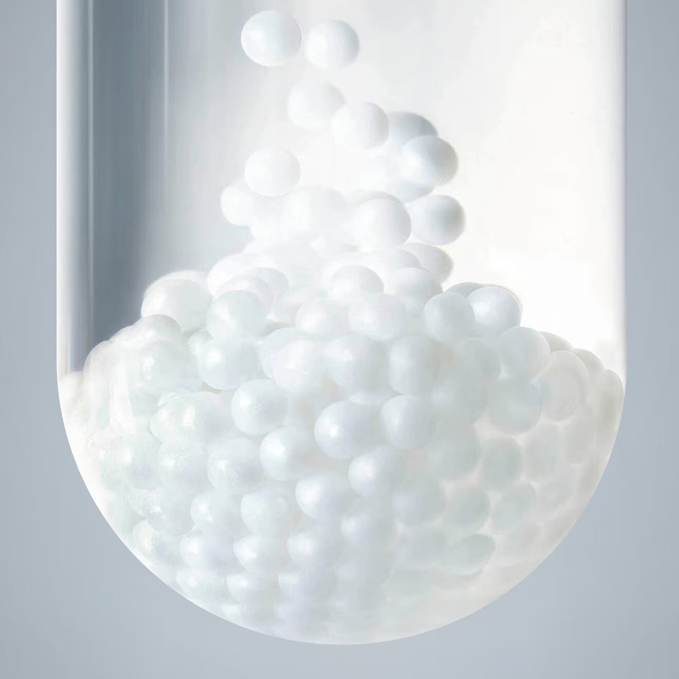 White Caviar Illuminating Pearl Infusion