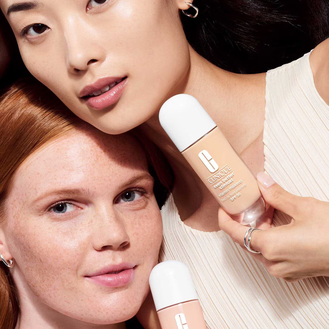 Even Better Clinical Vitamin Makeup SPF50 Skin Tint Foundation