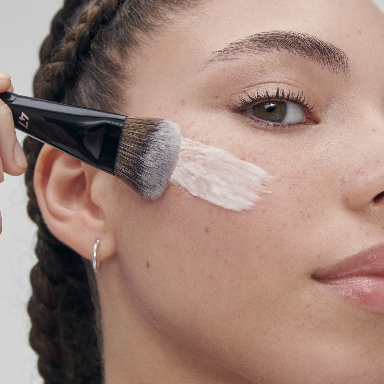 Pro Foundation Brush #47