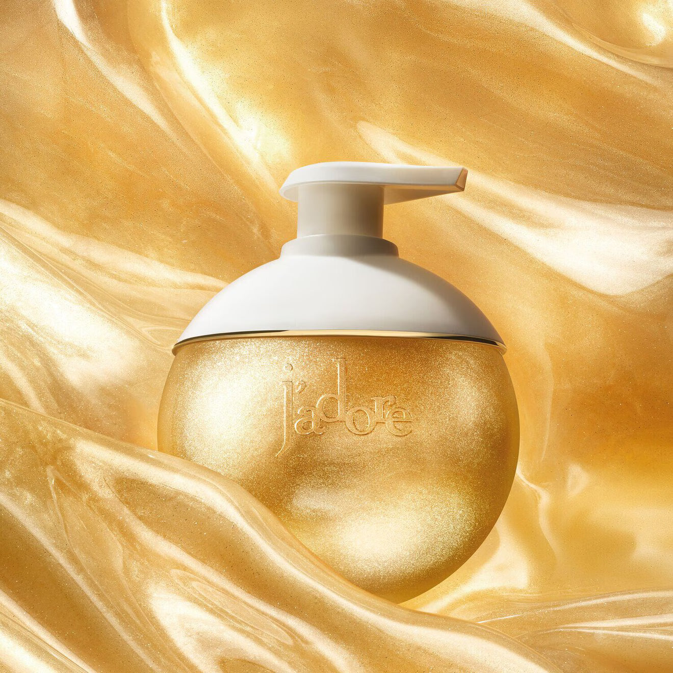 J’adore Les Adorables Shimmering Oil