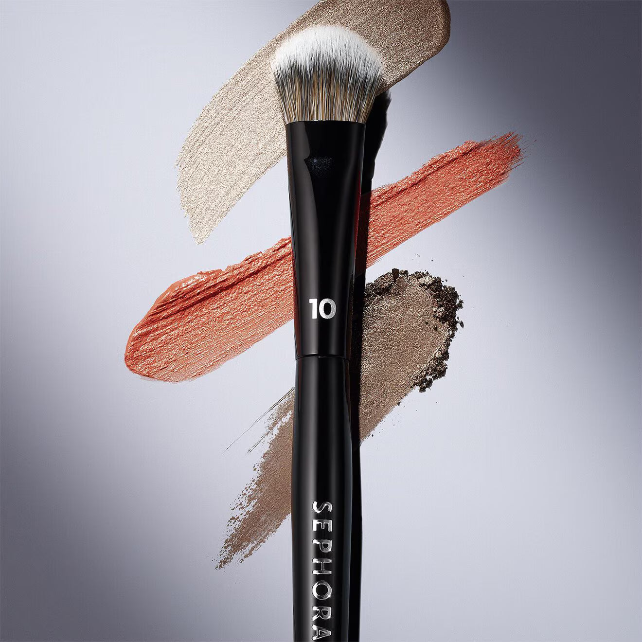 Professional brush Pro Eyeshadow Brush #10