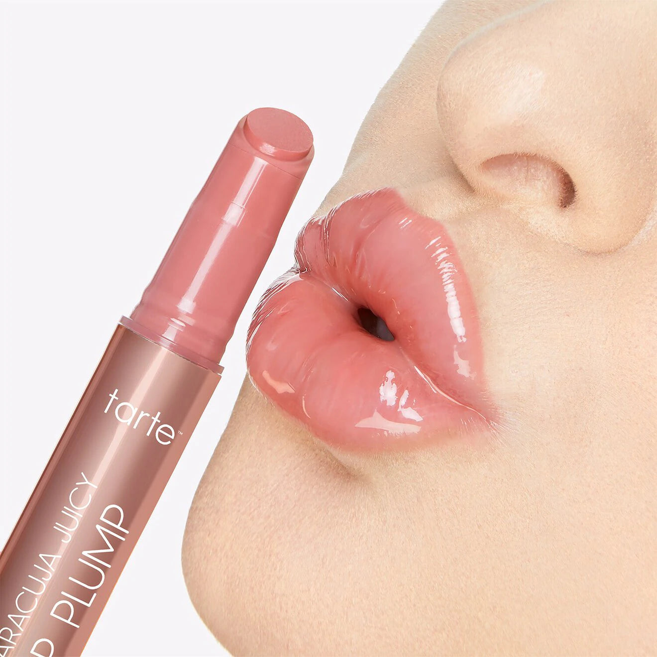 Travel-Size Maracuja Juicy Lip Hydrating Plump Gloss with Hyaluronic Acid