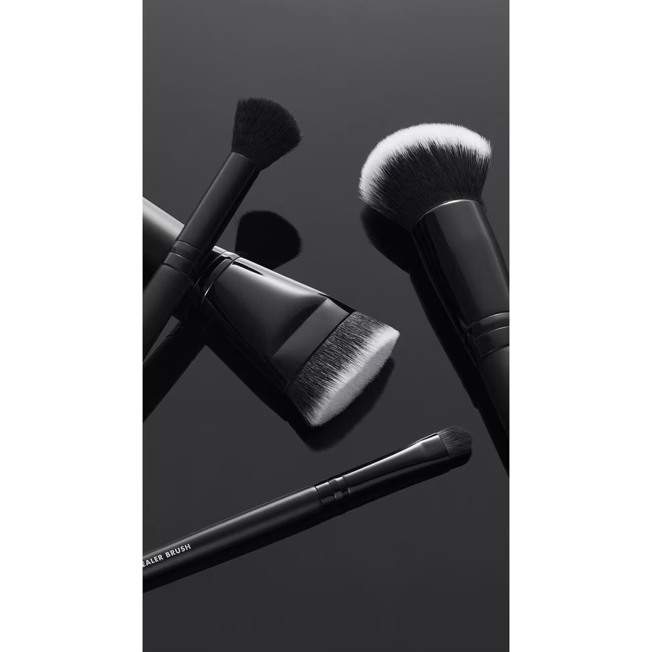 Contouring Brush