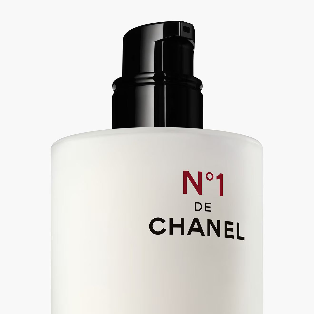 N°1 - Revitalizing Essence Lotion