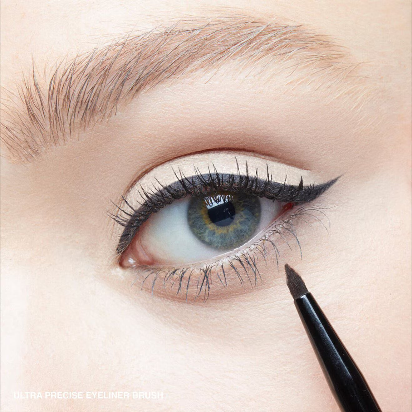 Long-Wear Gel Eyeliner - Gel Eyeliner