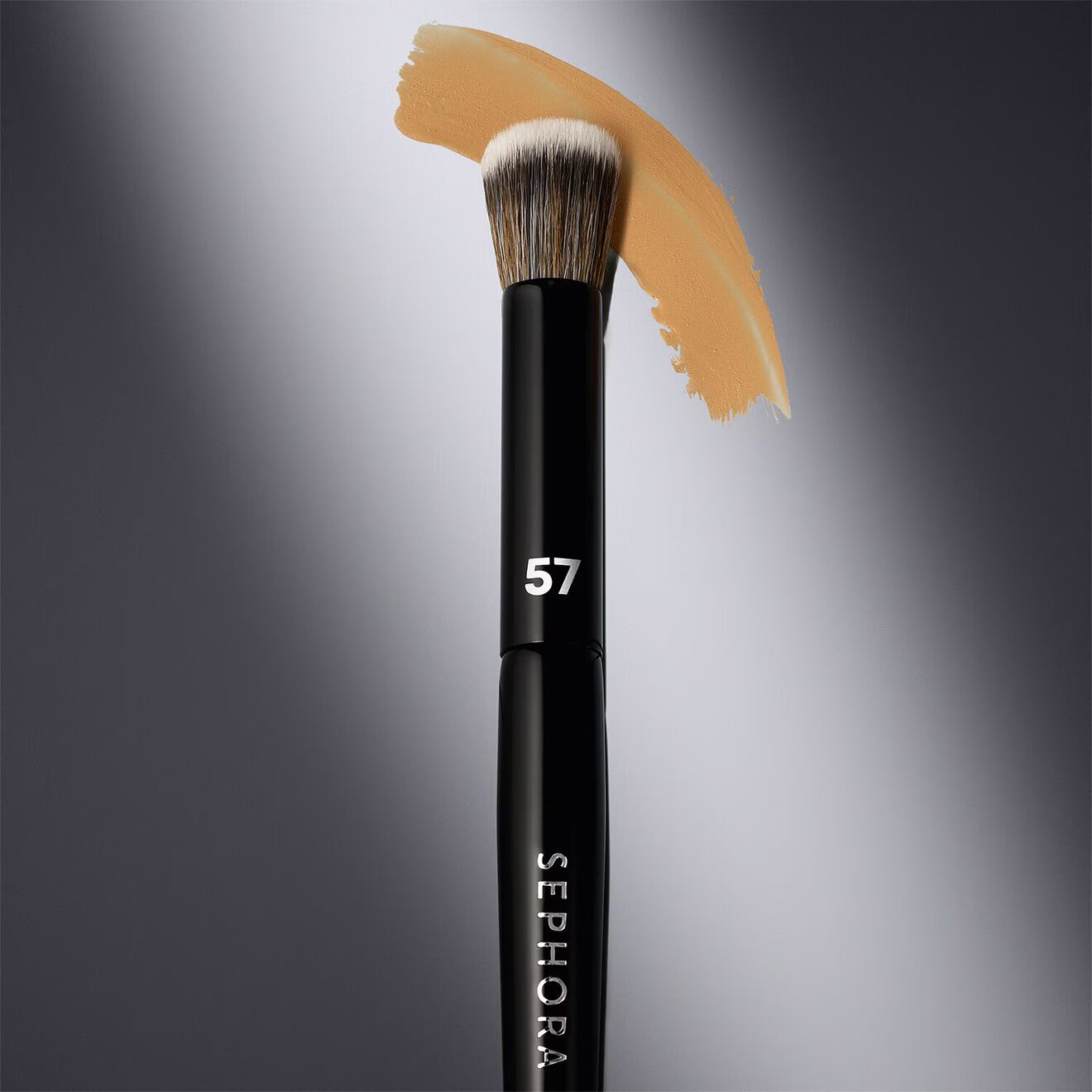 Professional brush Pro Concealer Brush #57