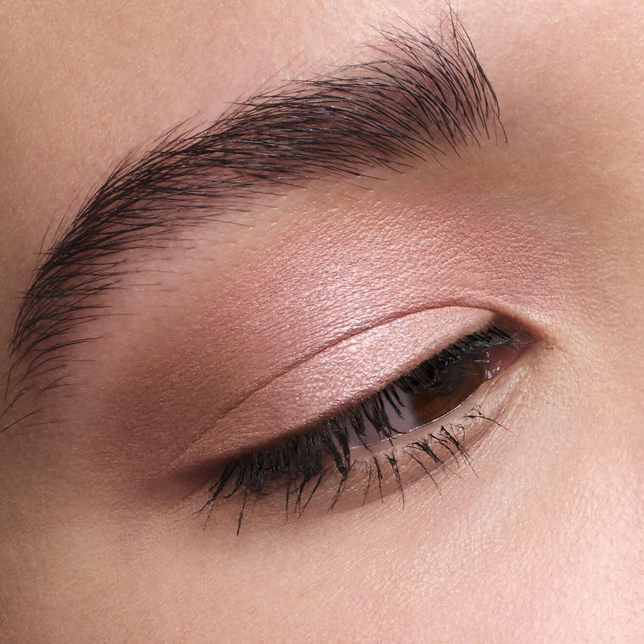 Prada Dimensions - Durable Multi-Effect Eyeshadow