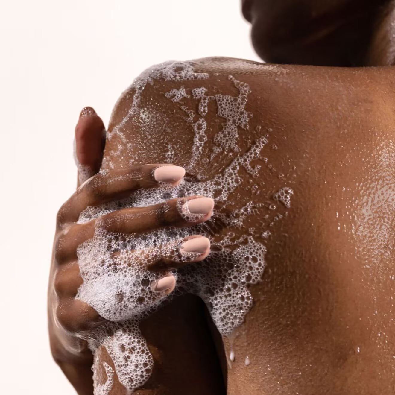 The Mini Everywhere pH Balanced Wash - With Prebiotics + Vitamins C & E
