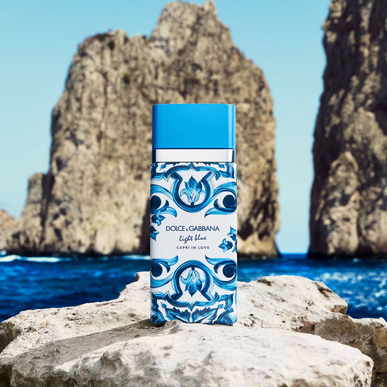 Light Blue Capri In Love Female Eau de Parum