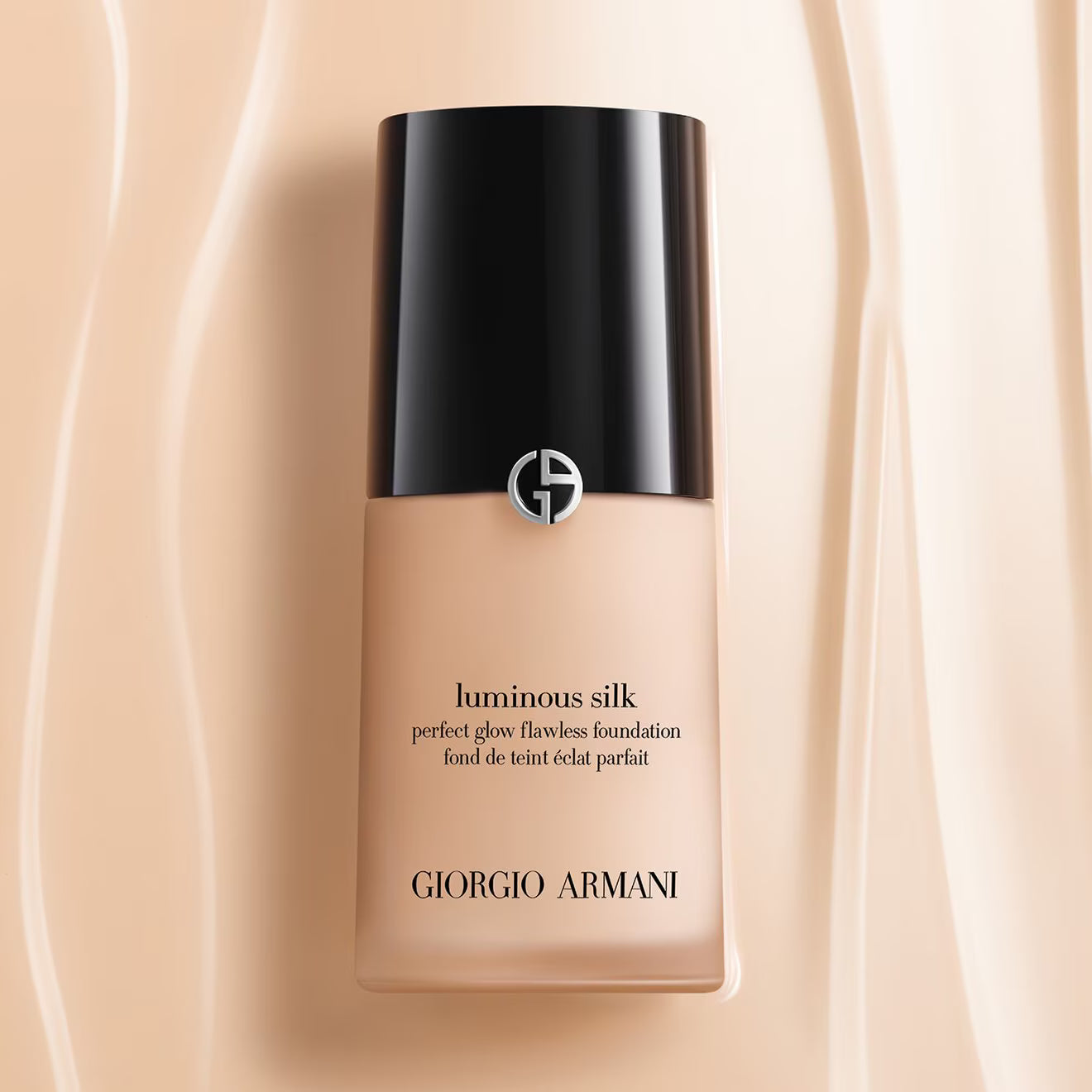 Luminous Silk - Perfect Radiance Foundation with a Natural Finish