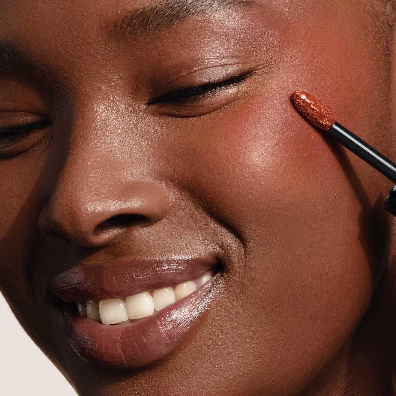 Luminous Silk Cheek Tint