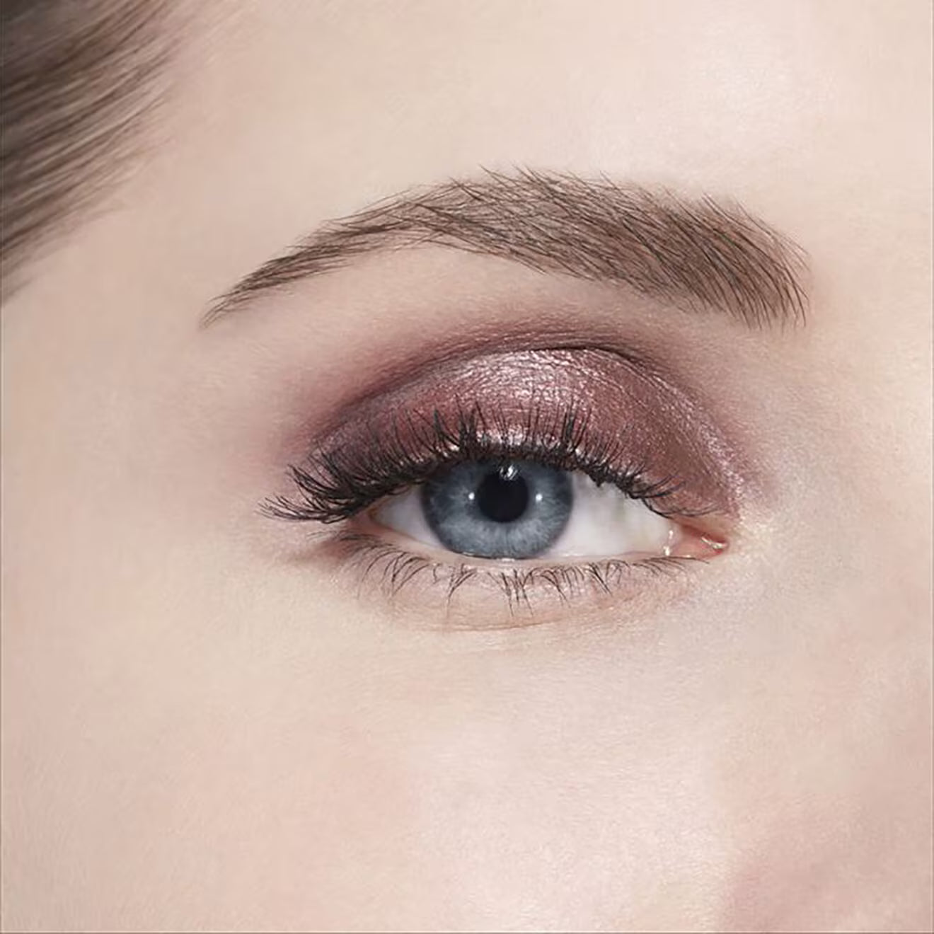 OMBRE PREMIÈRE LAQUE - Longwear Liquid Eyeshadow