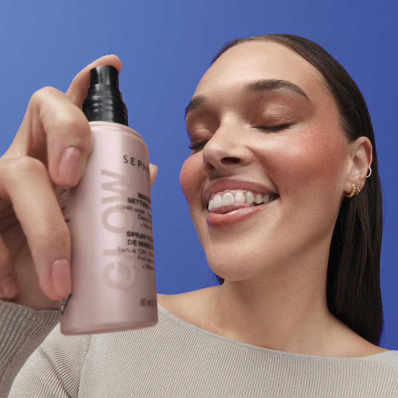 Glow Makeup Setting Spray – 12HR Wear, Transfer-Proof, Luminous Finish