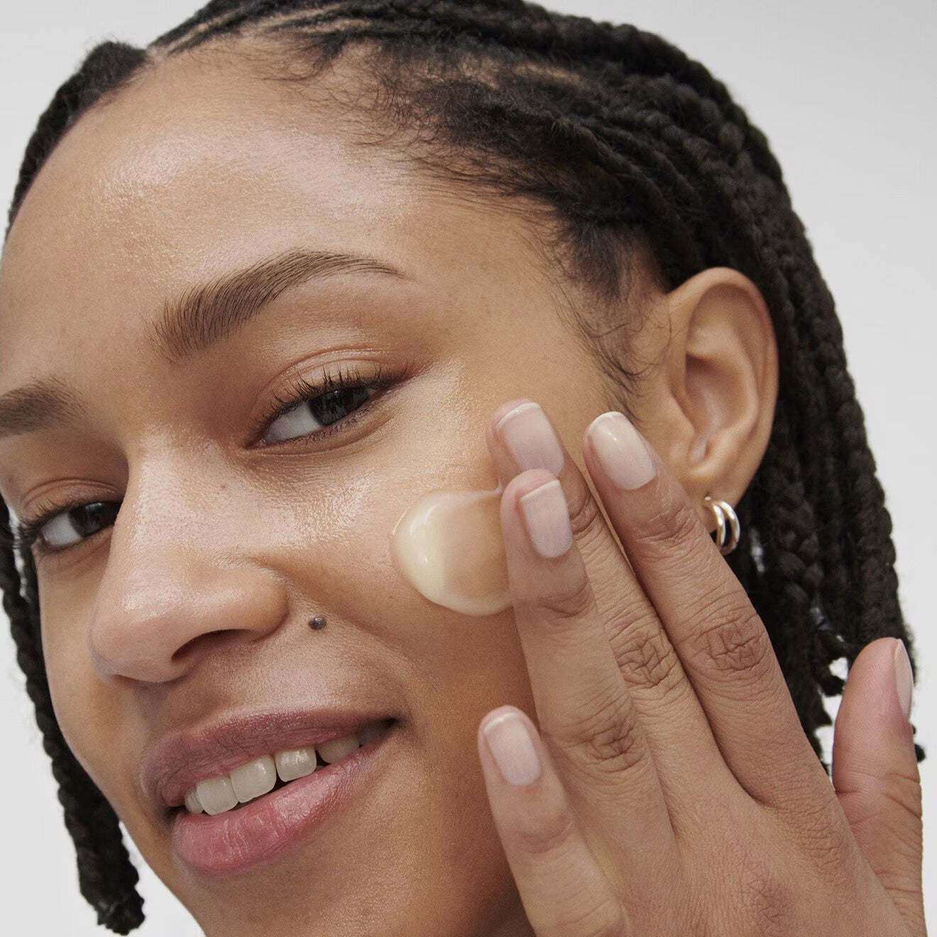 Super Glow Face Mask - Brightens + Smooths