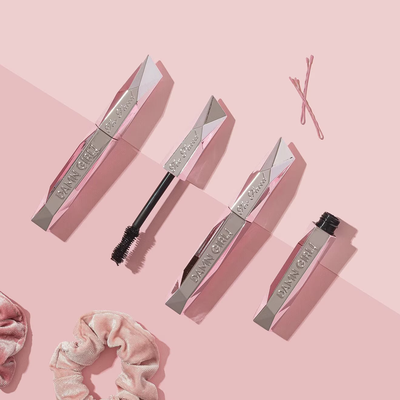 Damn Girl! Deluxe Mascara - Travel Size Mascara