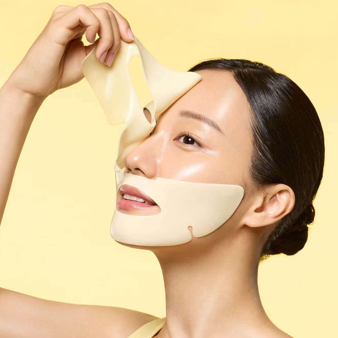Cryo Rubber™ Brightening Mask with Niacinamide