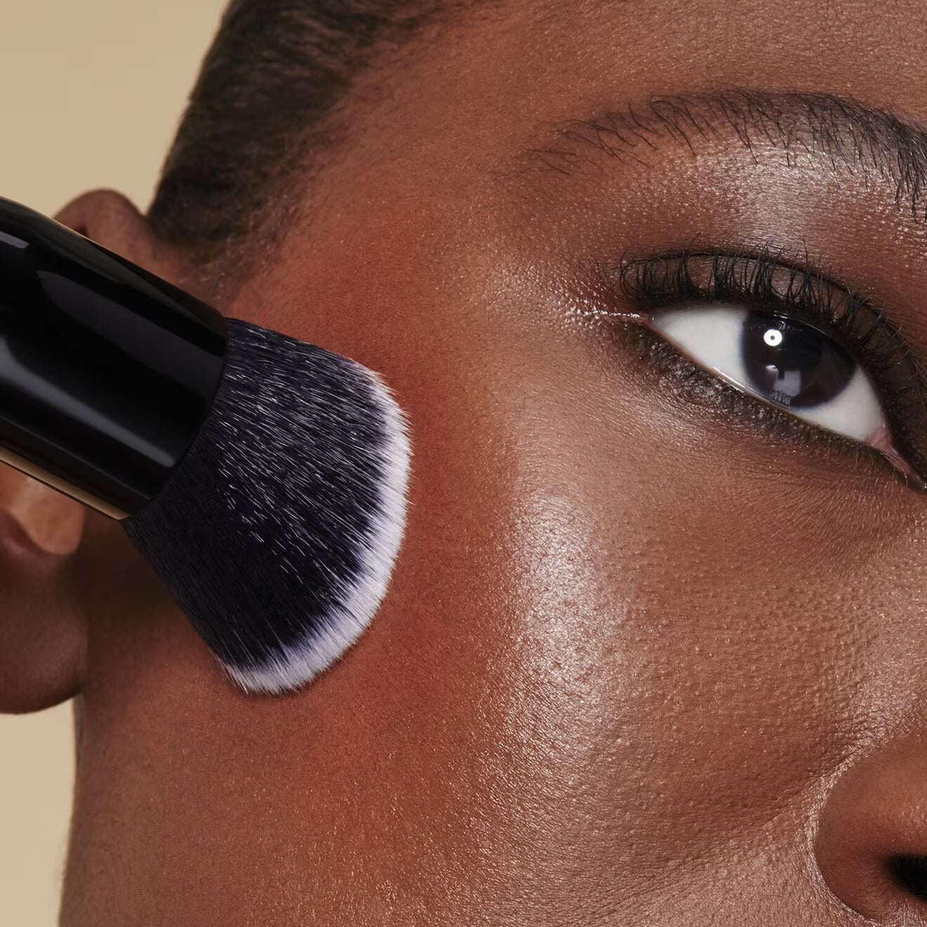 Liquid Blush Brush