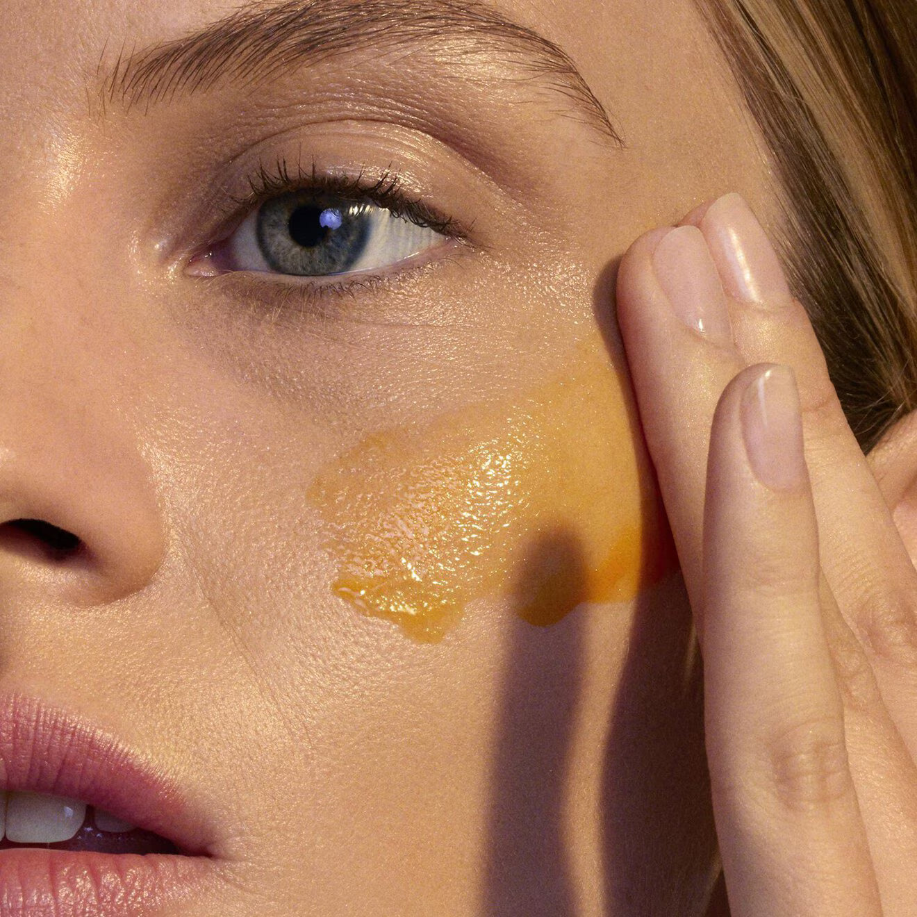 Youth Boosting Advanced Night Retinoid Serum