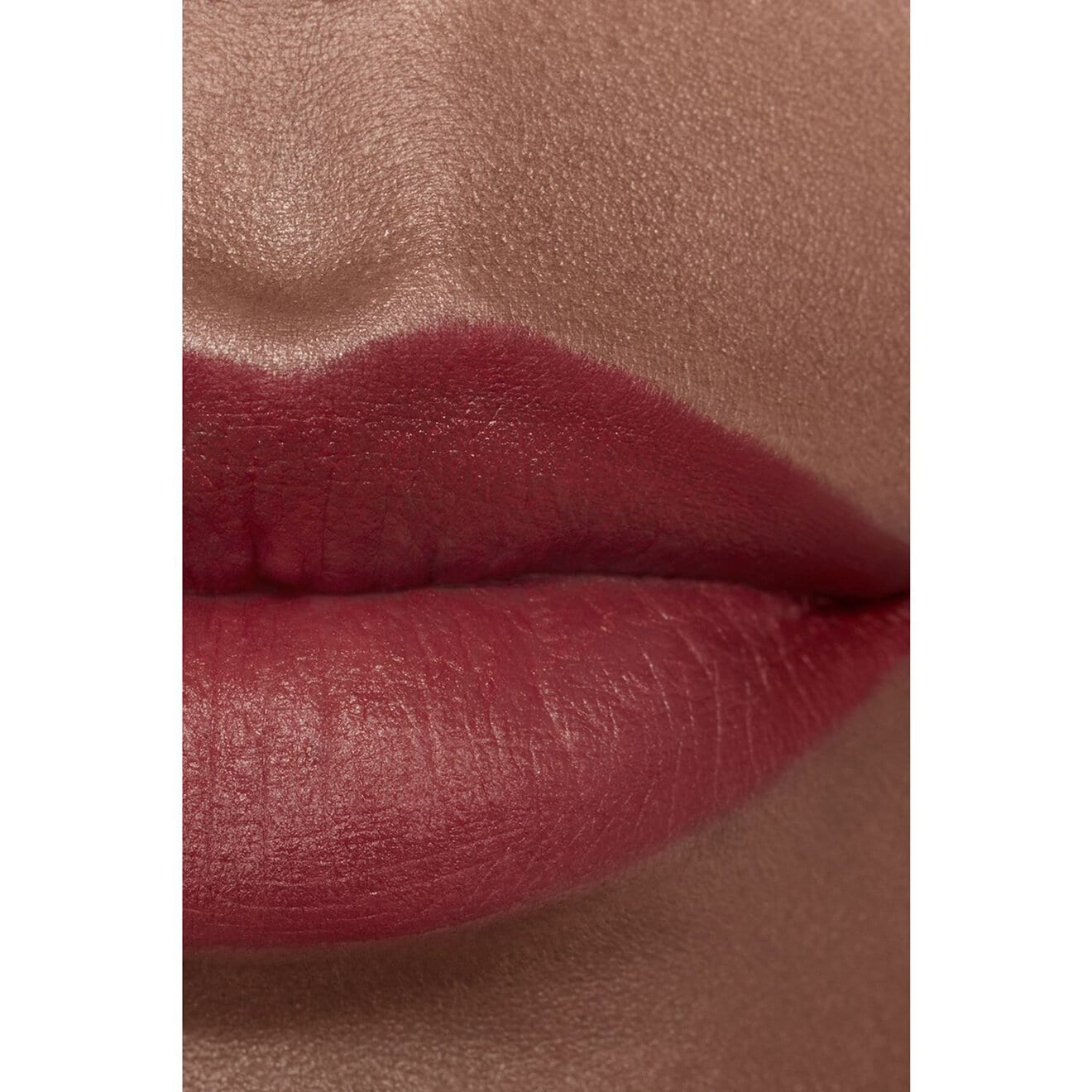 ROUGE ALLURE VELVET - Luminous Velvet Lipstick