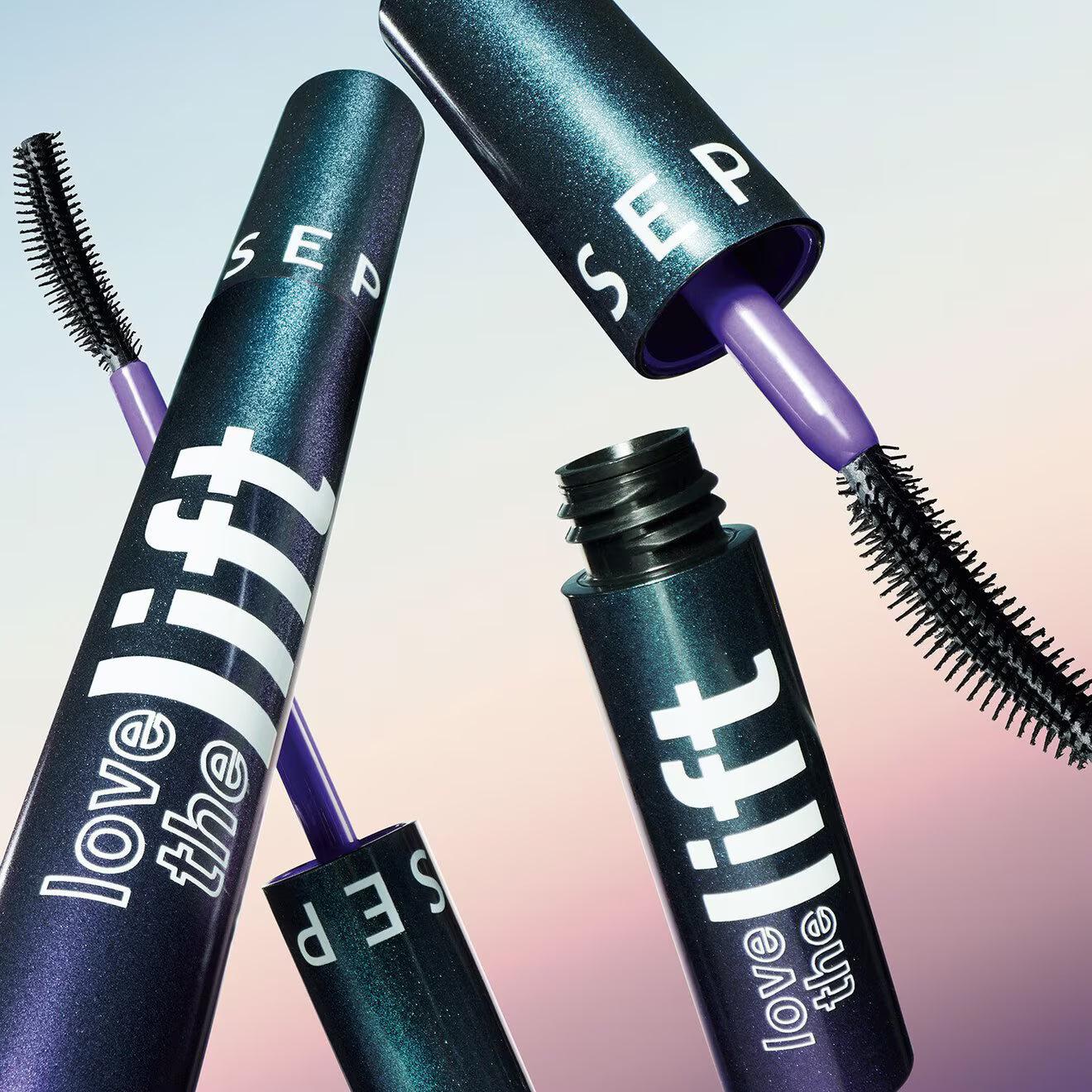 Love The Lift - Instant Curl And Lifted Volume Mascara