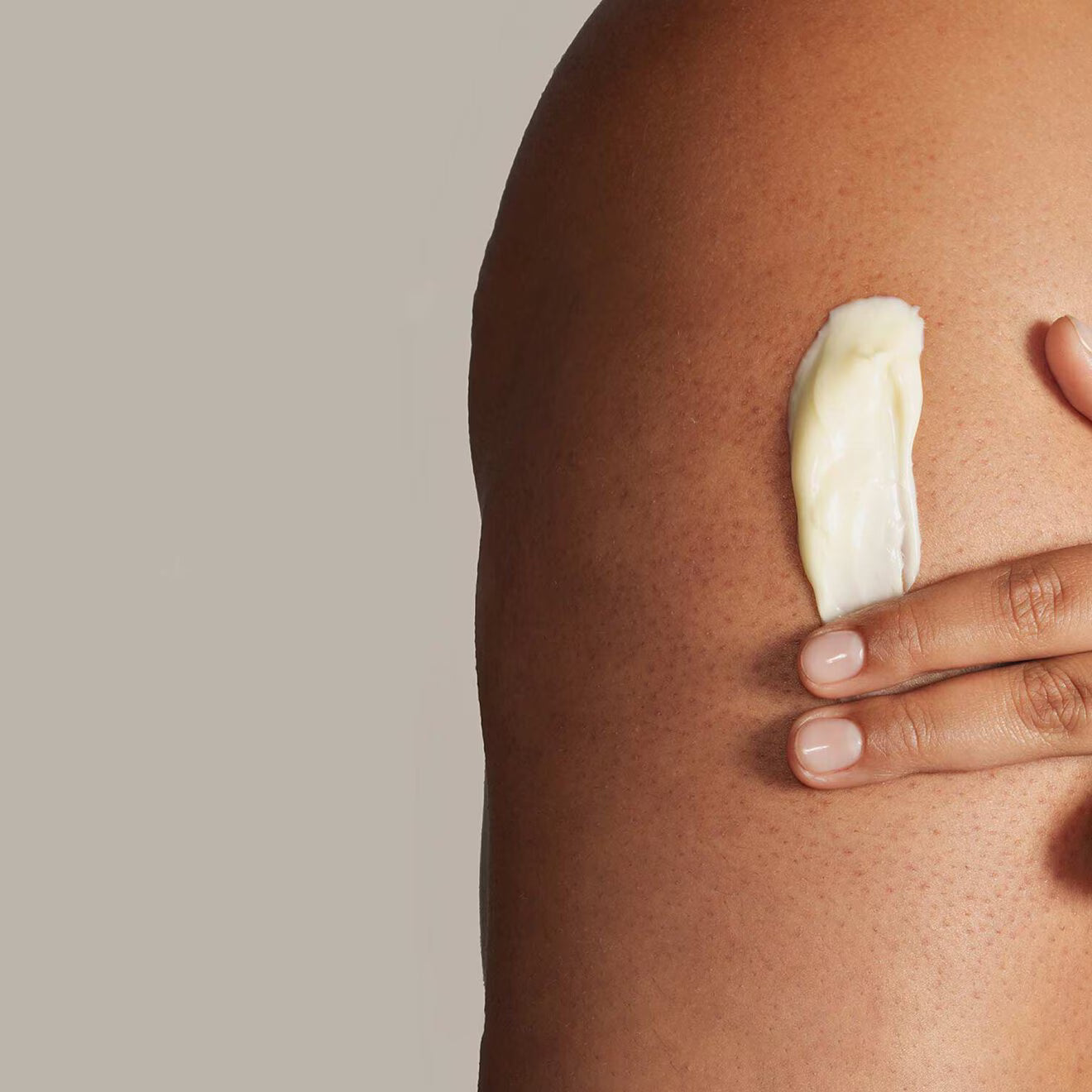 Superberry Firm + Glow Dream Body Butter With Niacinamide + Antioxidants
