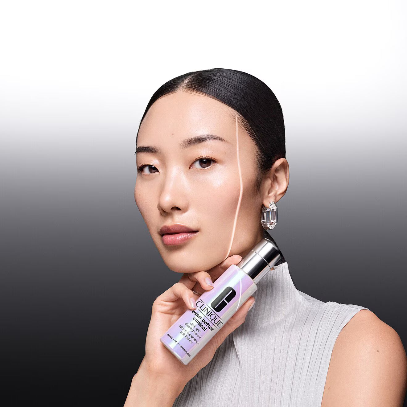 Even Better Clinical™ Dark Spot Clearing Serum
