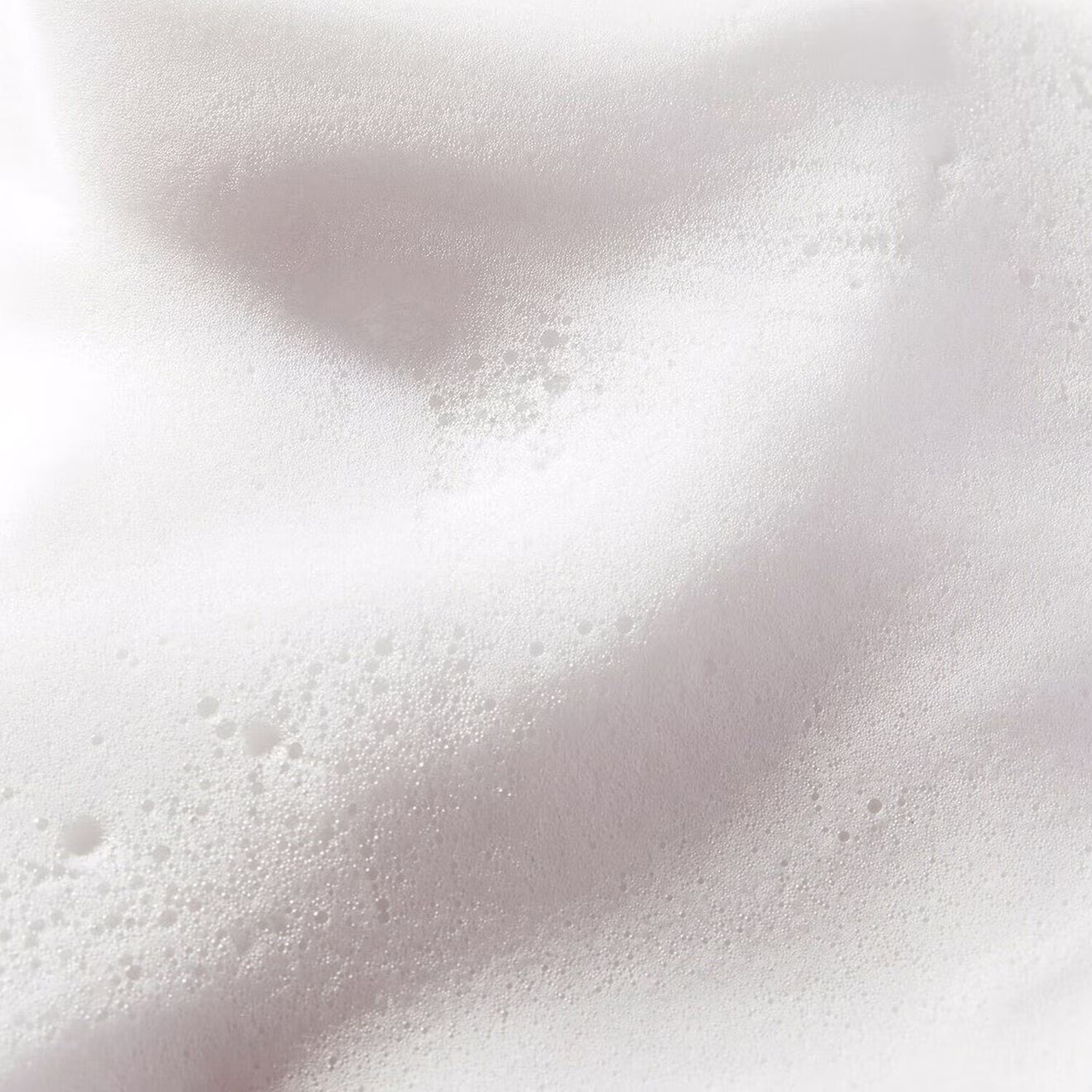 Very Rose Light Cleansing Foam