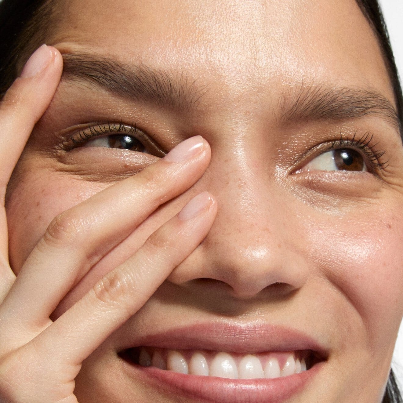 Hydro-Surge Dewy Face Mist