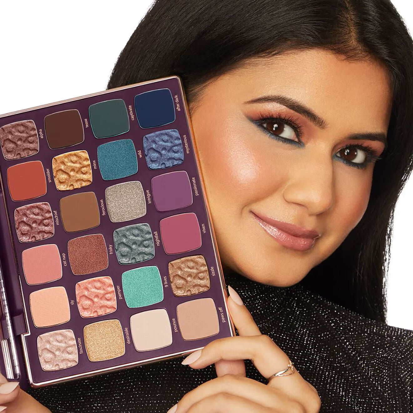 Delight The Night Must-Haves Set