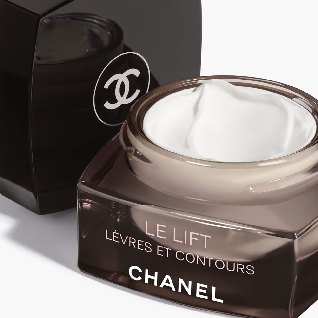 LE LIFT - Lip And Contour Care