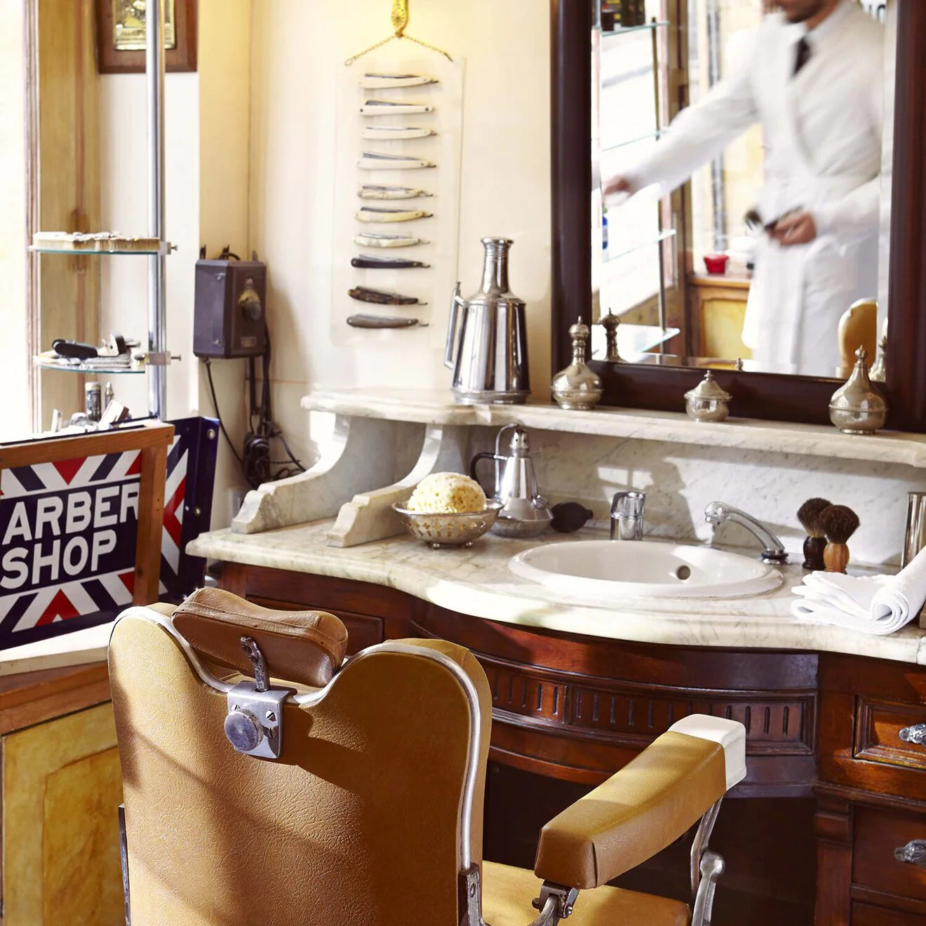 At The Barber's - Eau De Toilette
