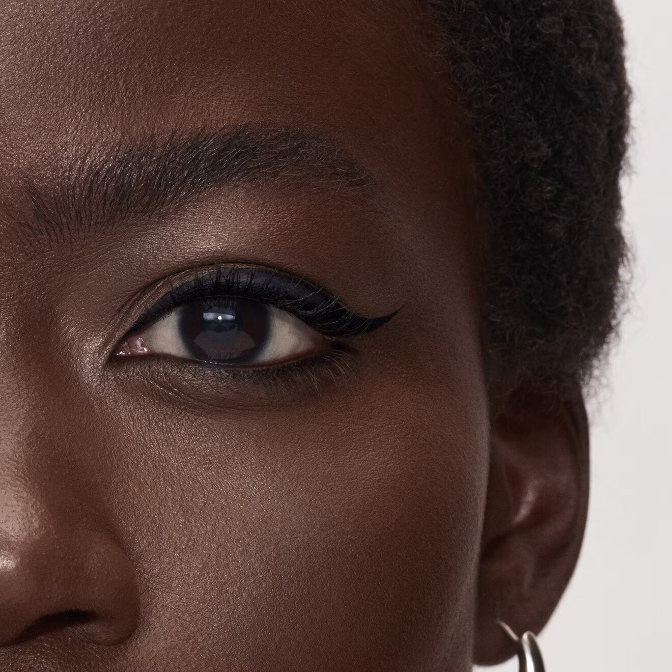 High Precision Eyeliner