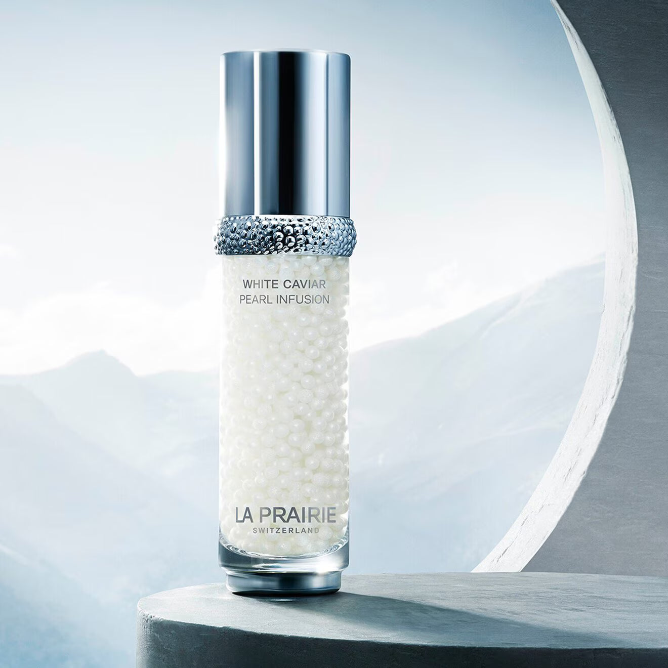 White Caviar Illuminating Pearl Infusion