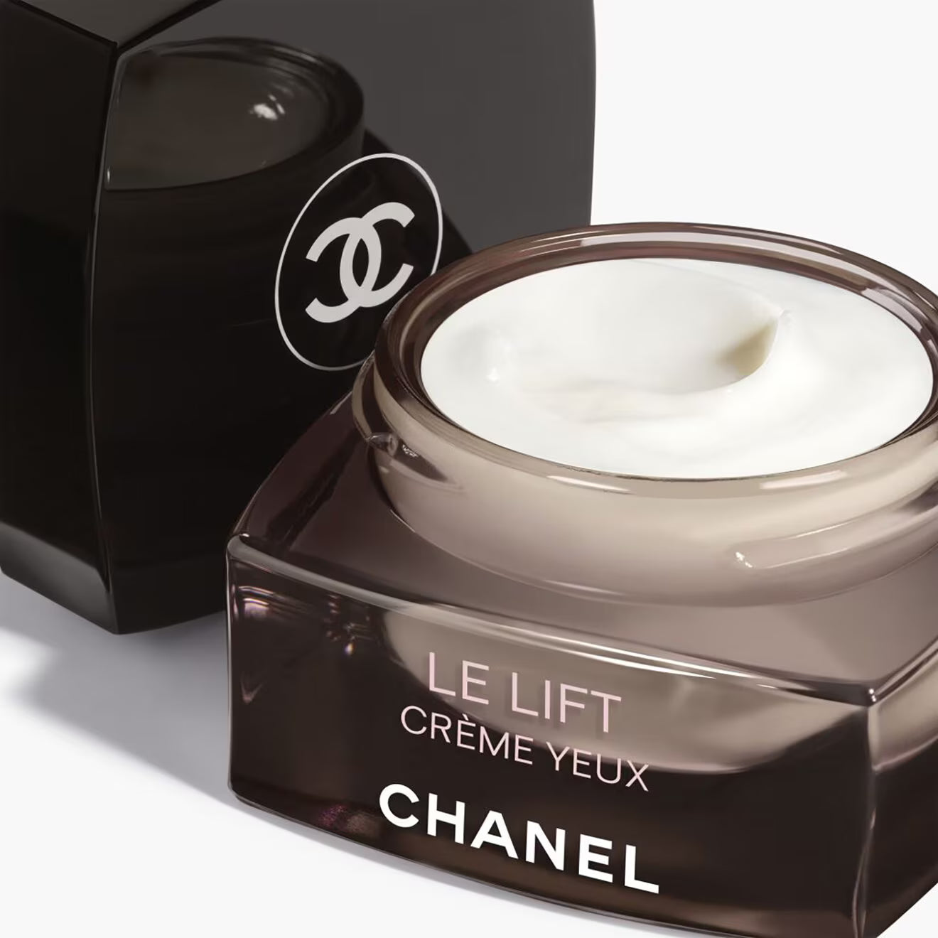 LE LIFT - Smoothing And Firming Eye Cream