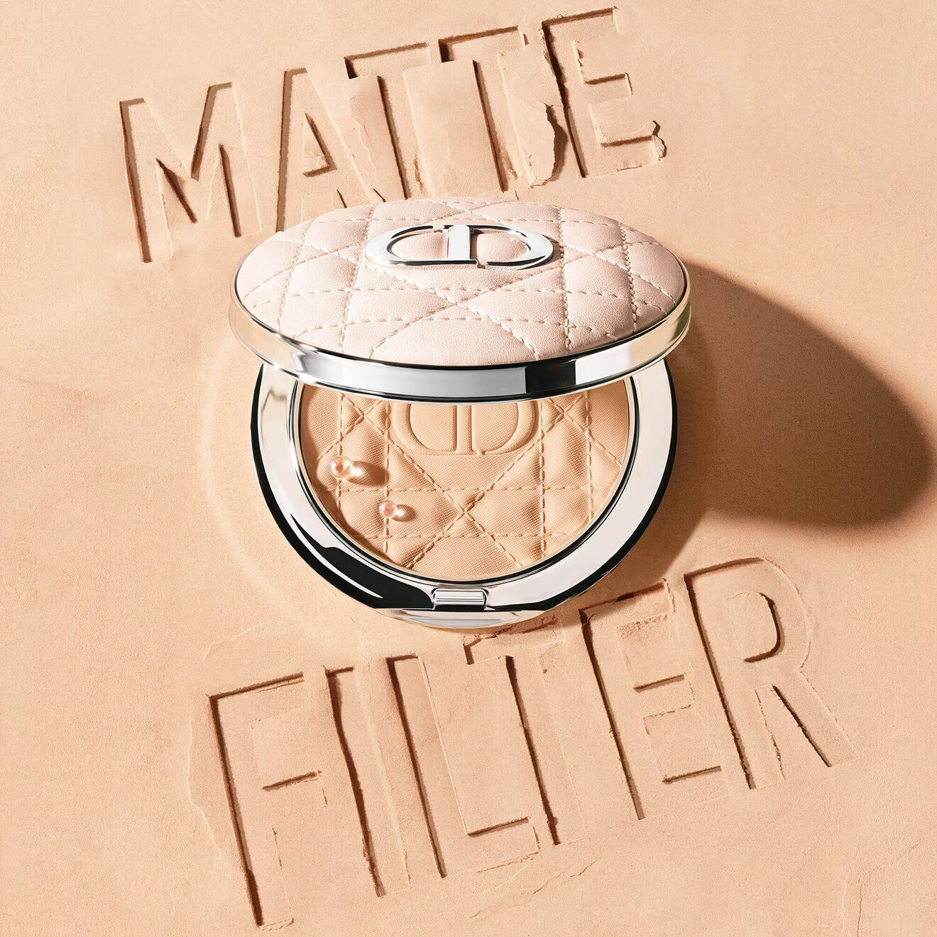 Forever Nude Radiant Filter Blurring Setting Powder