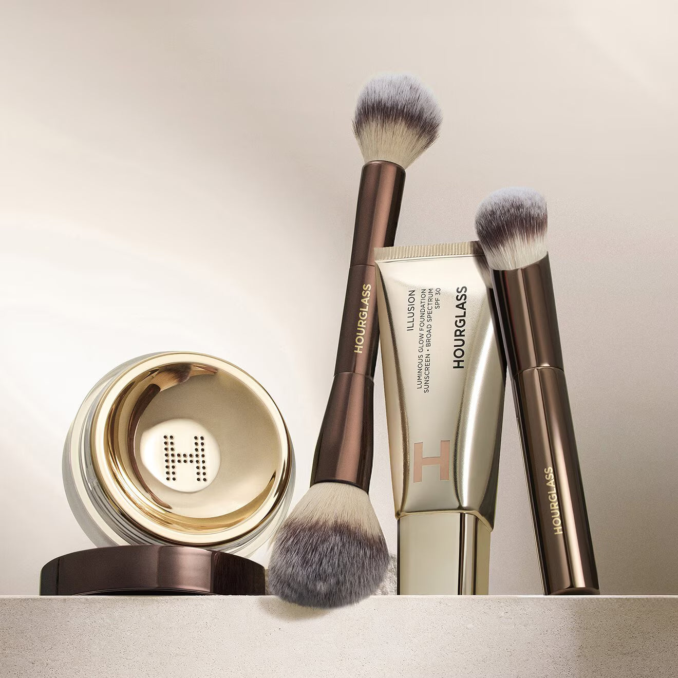 Illusion Luminous Glow Foundation SPF30