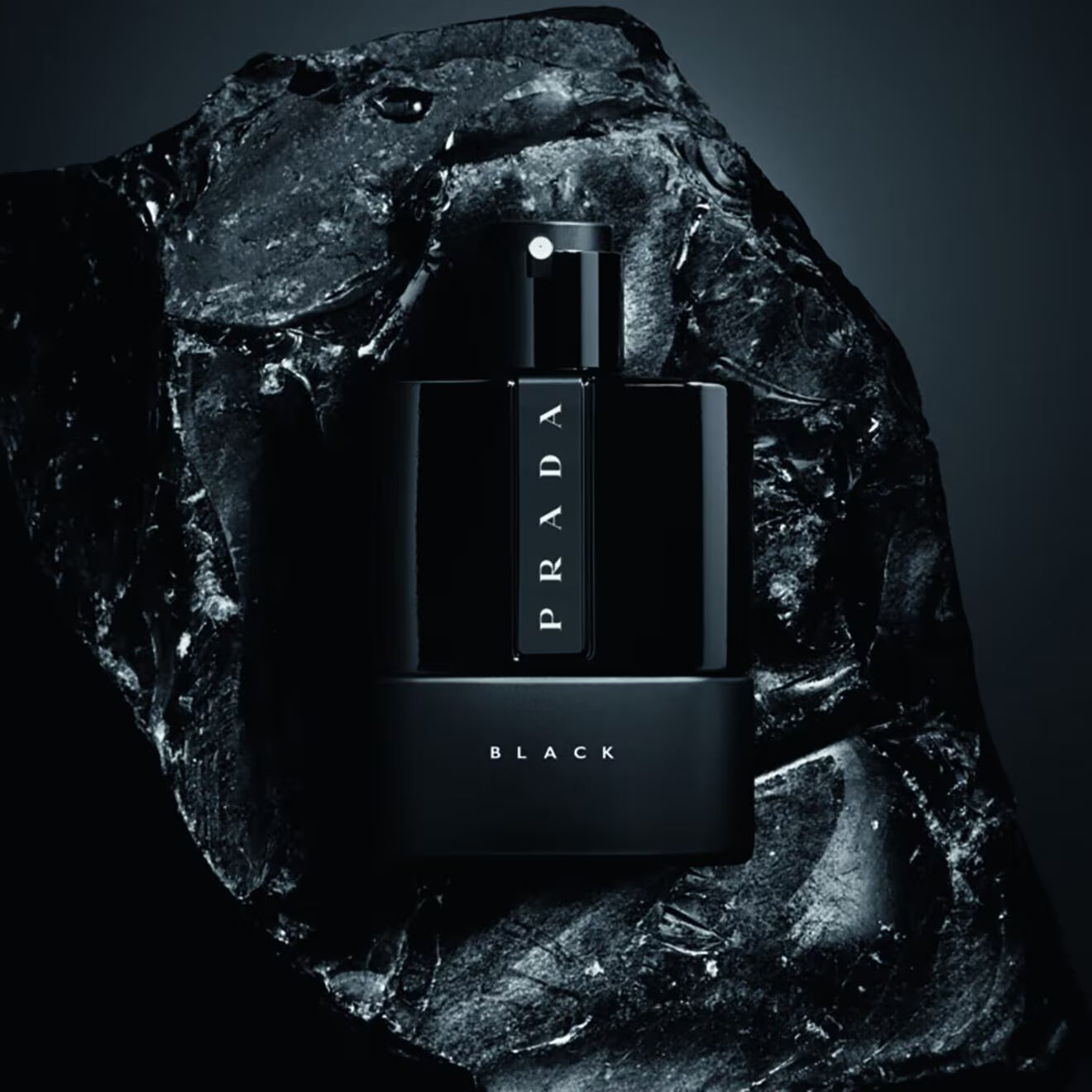 Luna Rossa Black Eau de Toilette