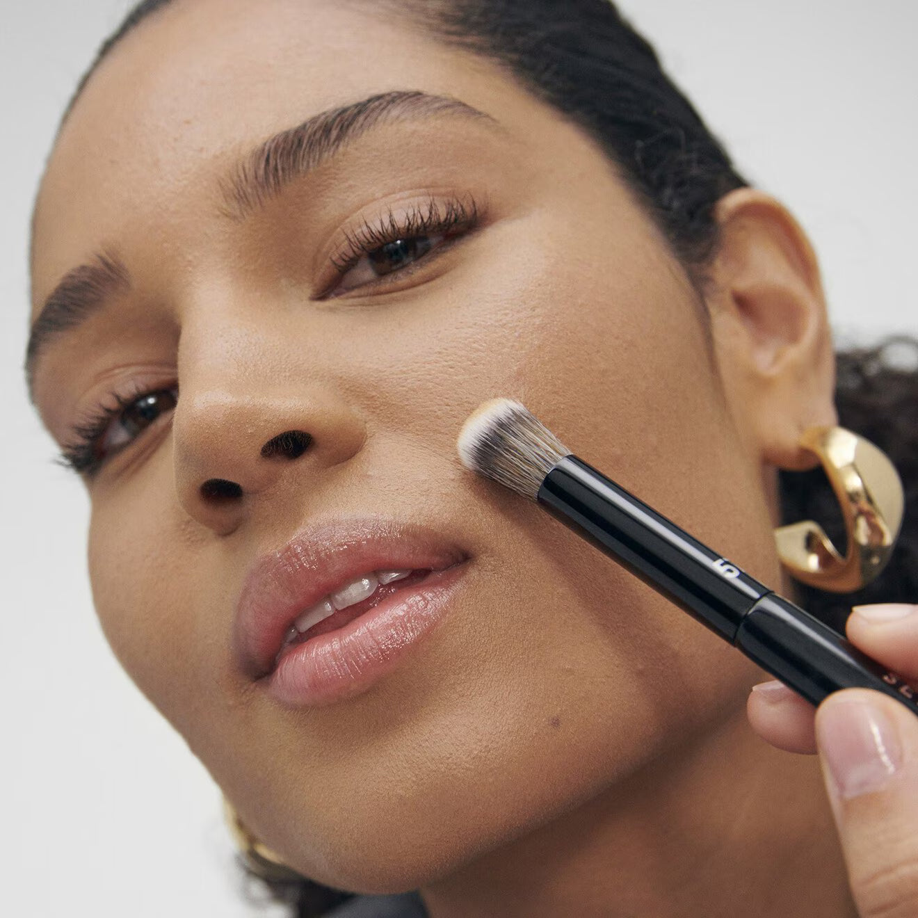 Professional brush Pro Concealer Brush #57