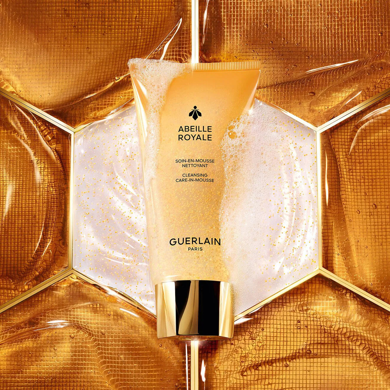 Abeille Royale: Cleansing Care-In-Mousse